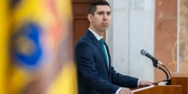 Popşoi, Dicarlo ile görüştü