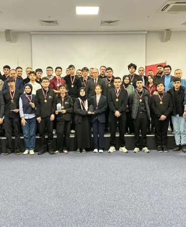 RoboBursa’da büyük final gerçekleşti... Şampiyonlar Çek Cumhuriyeti yolcusu