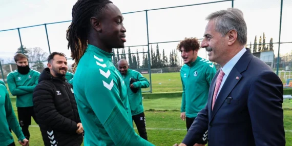 Rüstemler Tesisleri’nde Sakaryaspor’a moral desteği