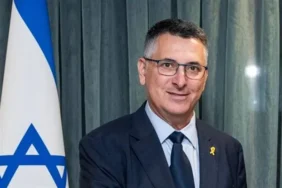 Saar, Azerbaycan Ekonomi Bakanı Jabbarov ile bir araya geldi