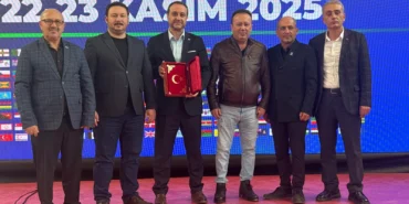 Sağlığın yeni rotası Bursa’da belirlendi... Sağlık Turizmi Zirvesi'nde sürpriz ziyaretçi