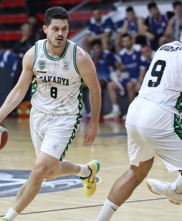 Sakarya Büyükşehir Basketbol parkeye çıkıyor