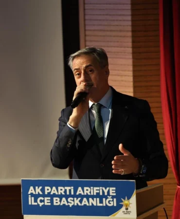 Sakarya'da Başkan Alemdar, Arifiye’de Danışma Meclisi’ne katıldı