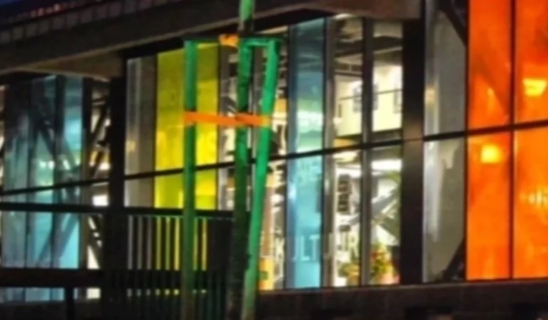 Sakarya'da edebiyatseverlere Ziya Osman Saba söyleşisi