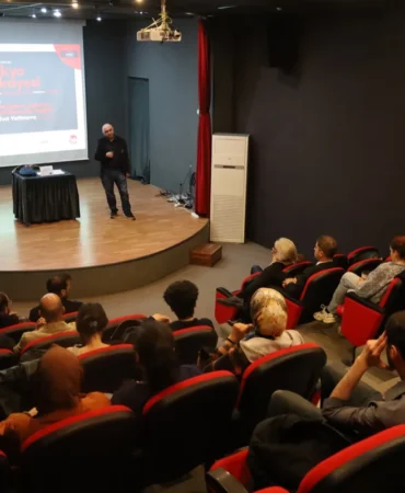 Sakarya’da Japon Sineması Konulu Derinlemesine Söyleşi