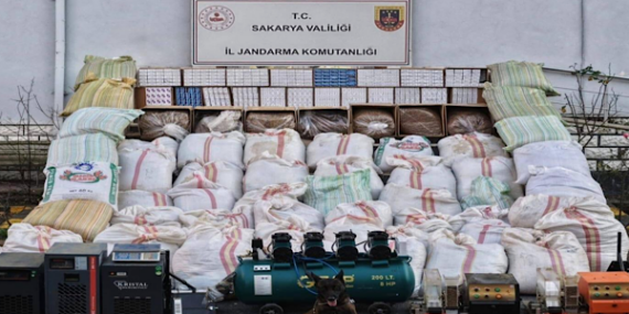 Sakarya’da kaçak tütün operasyonu