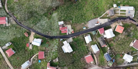 Sakarya Erenler’de 6 kilometrelik asfalt mesaisi