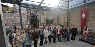 Sanat ve tarihi buluşturan Kıllıoğlu Hamamı’na yoğun ilgi