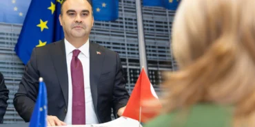 Sanayi ve Teknoloji Bakanı Kacır, AB Komisyonun üyesi Zaharieva ile görüştü