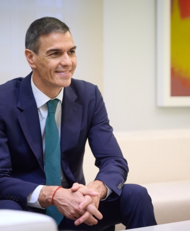 Sanchez: Milletlerin egemenliğine saygı, barış için olmazsa olmaz