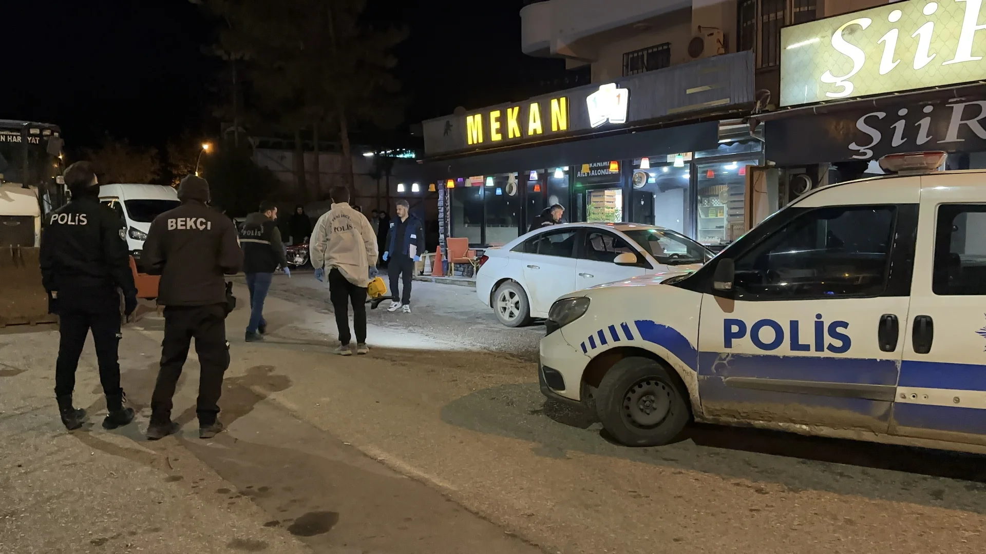 Şanlıurfa'da iş yerine düzenlenen silahlı saldırıda 1 kişi yaralandı