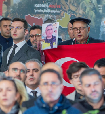 Şehit Fethi Sekin ve Musa Can, İzmir’de anıldı