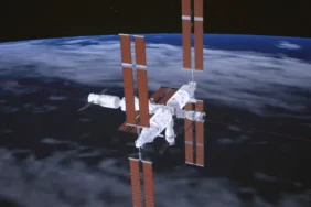 Shenzhou-22 uzay aracı Çin Uzay İstasyonu’na kenetlendi