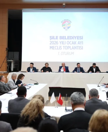 Şile Belediye Meclisi'nde yolsuzluk tartışması... Operasyonlar, soruşturmalar ve itiraflar tartışıldı