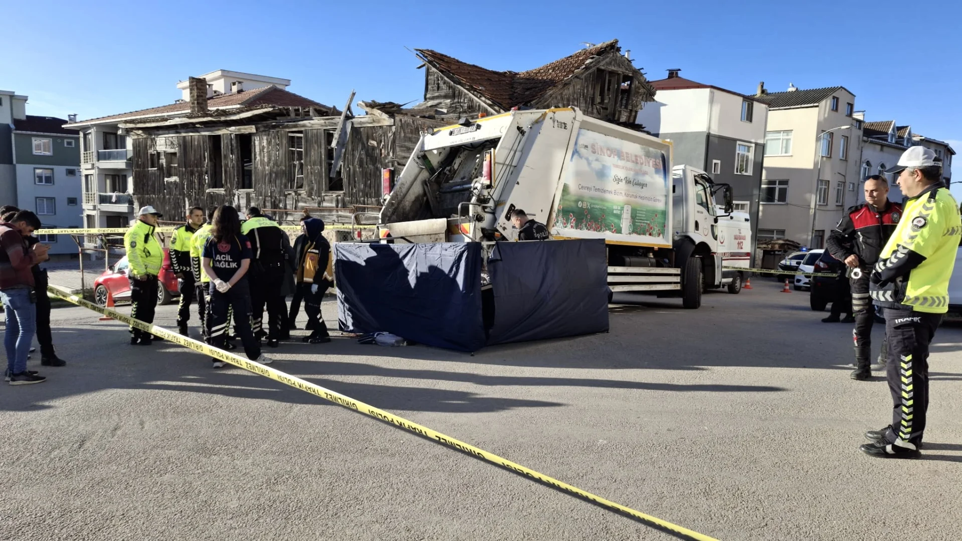 Sinop'ta çöp kamyonunun çarptığı kadın öldü