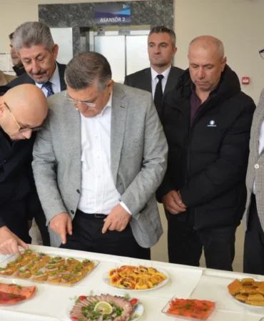 Sinop'ta "Lakerda ve Su Ürünleri Üretim Tesisi"nin tanıtımı yapıldı