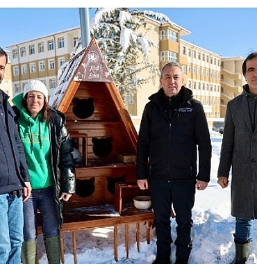 Sivas Belediyesi Sessiz Dostlarımızı Unutmadı...