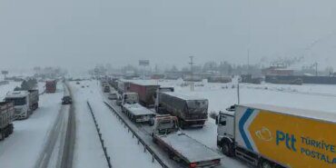 sivasta-ulasima-kar-engeli-kayseri-ve-malatya-karayollari-kapandi-bqpX2DP2.jpg