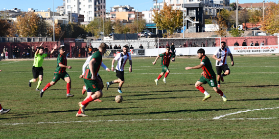 Siverek Belediyespor ile Diyarbakırspor berabere kaldı