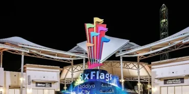 Suudi Arabistan Çölüne İki Dev Eğlence: Aquarabia ve Six Flags
