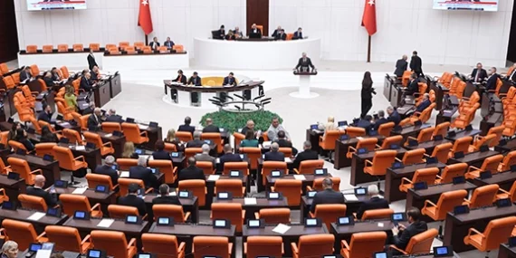 TBMM, trafik cezalarının artırılmasına yönelik teklifi görüşmeye devam edecek