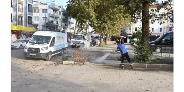 Temizlik Emekçileri Cumhuriyet Mahallesi’nde Yoğun Mesai Harcadı