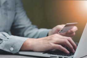 Toplam kart harcamaları 32,6 milyar TL civarında artış gösterdi