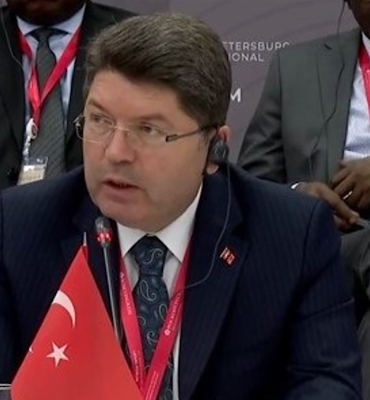 Tunç: Uluslararası hukuku ve siyasi meşruiyeti ihlal eden hiçbir girişimi kabul etmeyiz