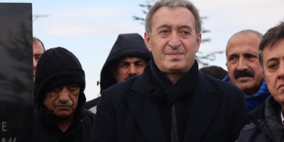 Tuncer Bakırhan’dan Demirtaş’a verilen cezaya tepki: ‘Bu kararı tanımıyoruz’