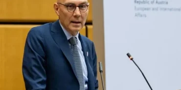 Türk: Çocuklar her gün çocukluklarından mahrum bırakılıyor