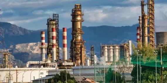 Ukrayna görüşmelerine odaklı piyasalarda petrol fiyatları düştü