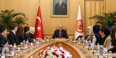 Ulusal Çocuk Forumu temsilcileri TBMM'de