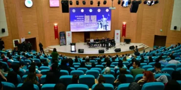 Uluslararası Anadolu'da Türk Yazı Dilinin Öncüleri ve Aşık Paşa Sempozyumu başladı