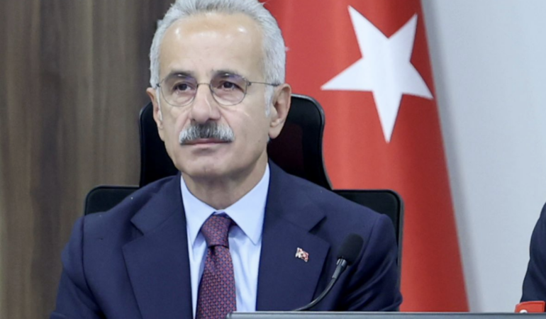 Uraloğlu: Türkiye Yüzyılı’nda gökyüzündeki imzamızı pekiştiriyoruz