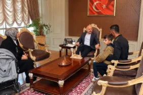 Vali Osman Varol, ‘halk buluşmaları’nda vatandaşların taleplerini dinledi