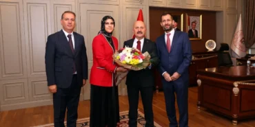 Vali Osman Varol öğretmenleri ağırladı: 'Öğretmenlerimiz geleceğimizi inşa ediyor’