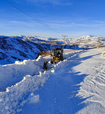 Van'da 537 yerleşim yerinin yolu ulaşıma açıldı