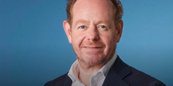 Van Weel, Danimarkalı mevkidaşı Rasmussen ile görüştü