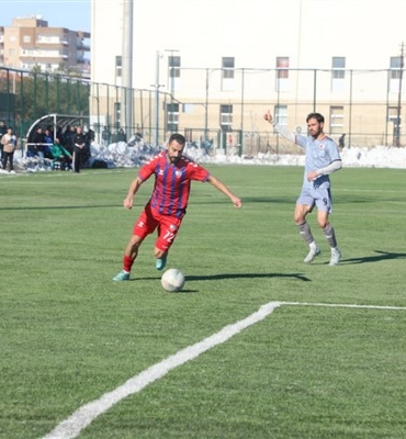 Viranşehir Belediyespor ilk yarıyı lider tamamladı