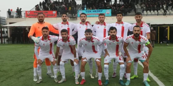 Viranşehir Belediyespor, liderliğini sürdürüyor