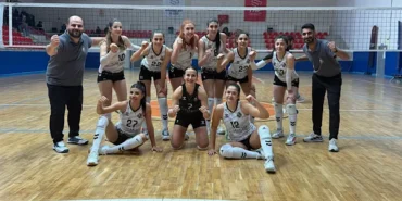 Viranşehir’in Voleybol Takımı Kayseri’de 3-0 kazandı