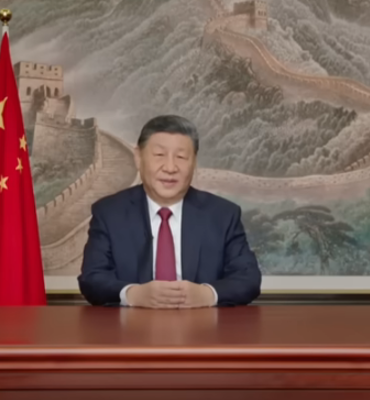 Xi Jinping, yeni yıl konuşmasında Çin ve Tayvan'ı yeniden birleştirme sözü verdi
