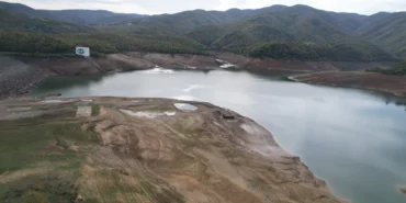 Yalova'nın su ihtiyacını karşılayan Gökçe Barajı'nda su seviyesi yüzde 10'a geriledi