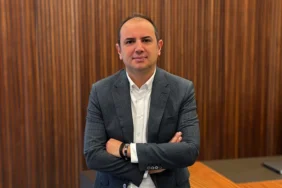 Yapay zeka e-ticarette alışveriş rutinlerini yöneten "proaktif bir akla" dönüşüyor