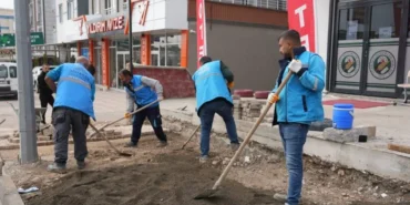 Yavuz Selim ve Karapınar mahallelerinde kaldırım yenileme çalışmaları sürüyor  - Videolu Haber