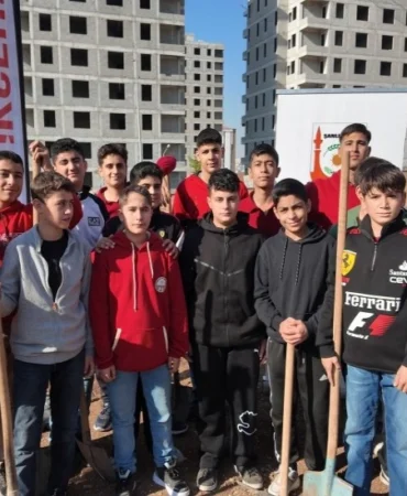 Yeşeren Okullar Projesi ile fidanlar toprakla buluşuyor