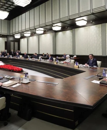 Yılın İlk Kabine Toplantısında İç ve Dış Politika Ele Alınacak