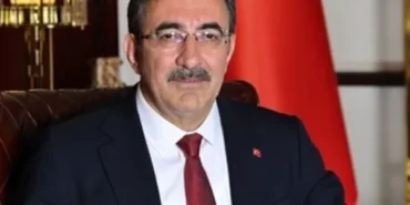 Yılmaz , “Milli Sarayların Yüzyılı Sempozyumu”na katıldı