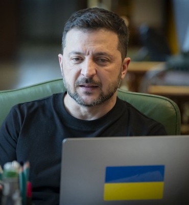 Zelenski: Ukrayna diplomasiye tamamen bağlıdır