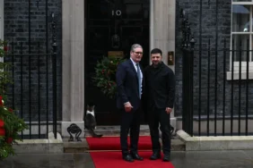 Zelenskiy, Downing Street 10 Numara’da Starmer ile görüştü